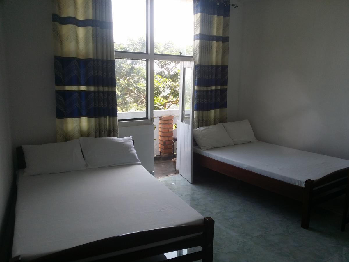 Mount View 11 Hotel แคนดี้ ภายนอก รูปภาพ