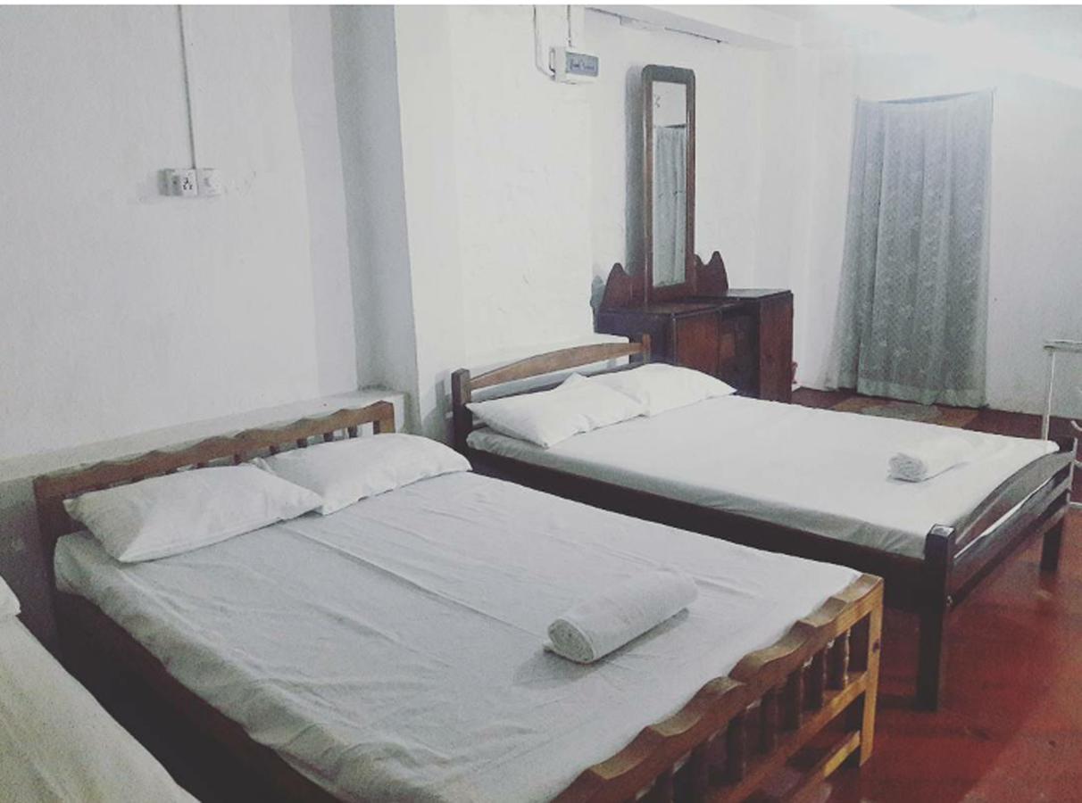 Mount View 11 Hotel แคนดี้ ภายนอก รูปภาพ