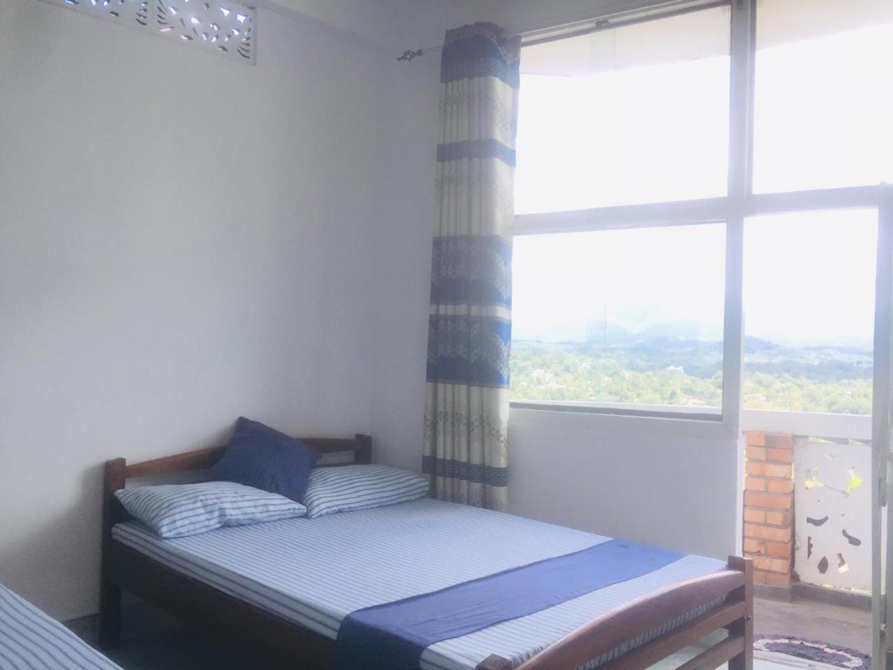 Mount View 11 Hotel แคนดี้ ภายนอก รูปภาพ